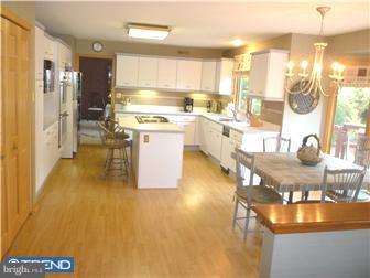 1017 Riverton Road Moorestown, NJ 08057 - Photo 3 of 12 Kitchen