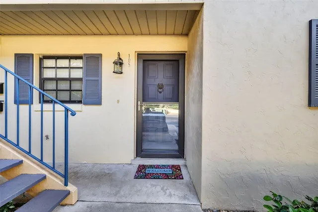 a view of an entryway of a house