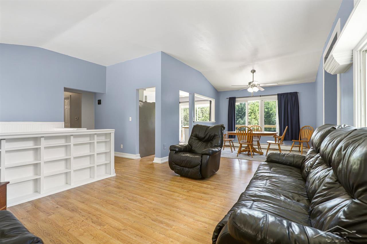 1255 South Raucholz Road Hemlock, MI 48626 - Photo 11 of 71 50046150-10.JPG