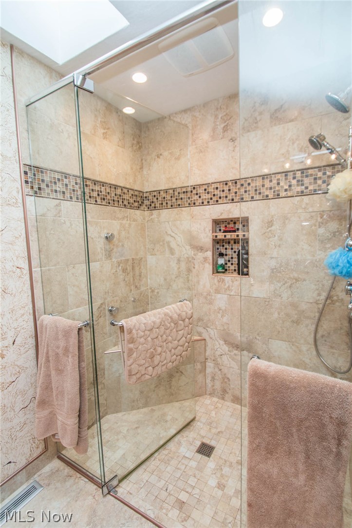 10069 Priem Road Strongsville, OH 44149 - Photo 18 of 25 Gallery Image 18
