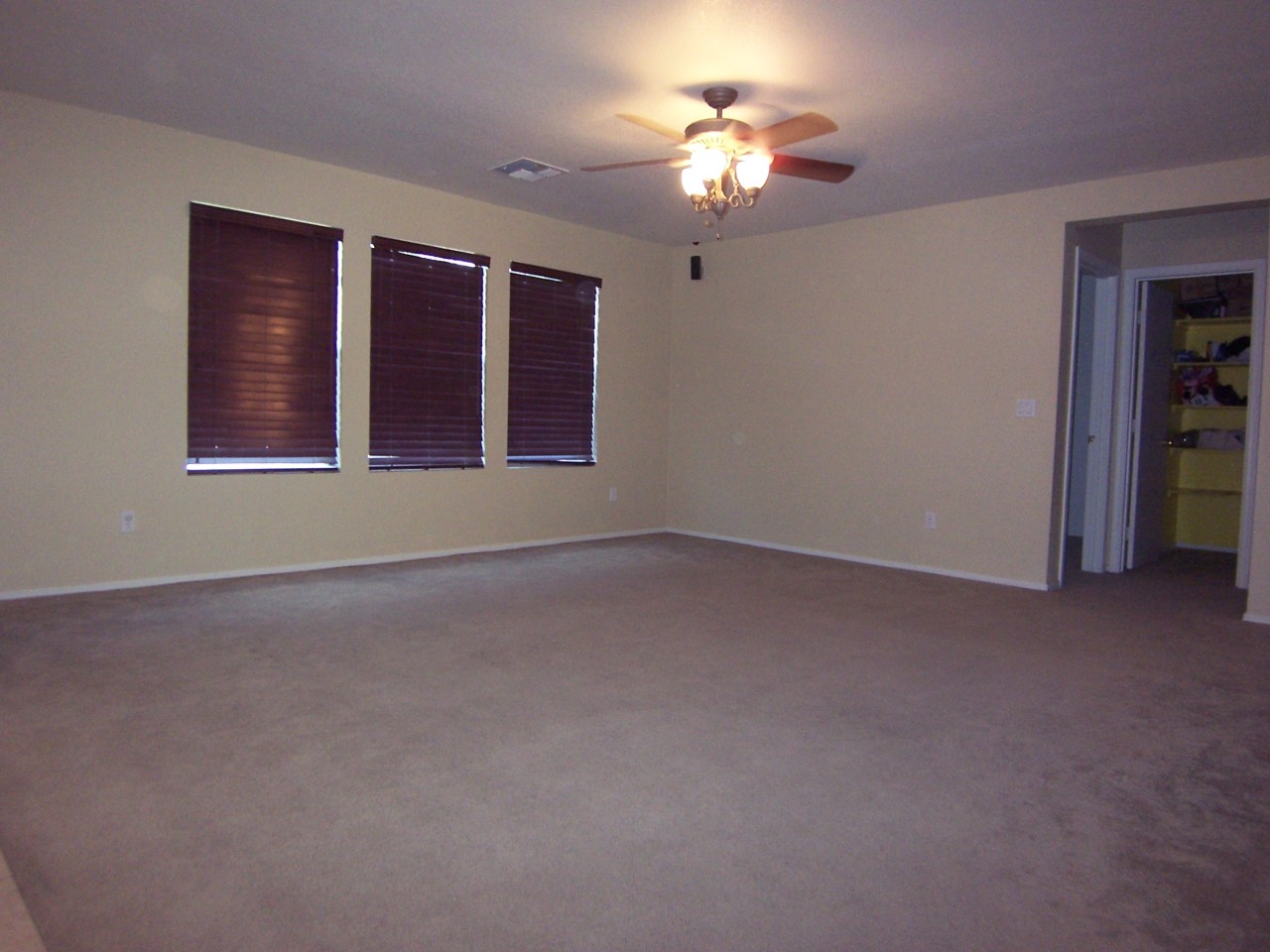 3708 East Sheffield Road Gilbert, AZ 85296 - Photo 4 of 17 Family Room