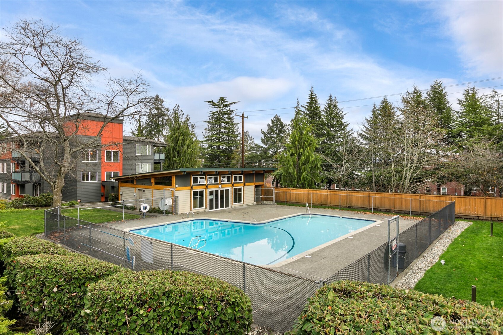 5818 Northeast 70th Street, Unit A106 Seattle, WA 98115 - Photo 13 of 19