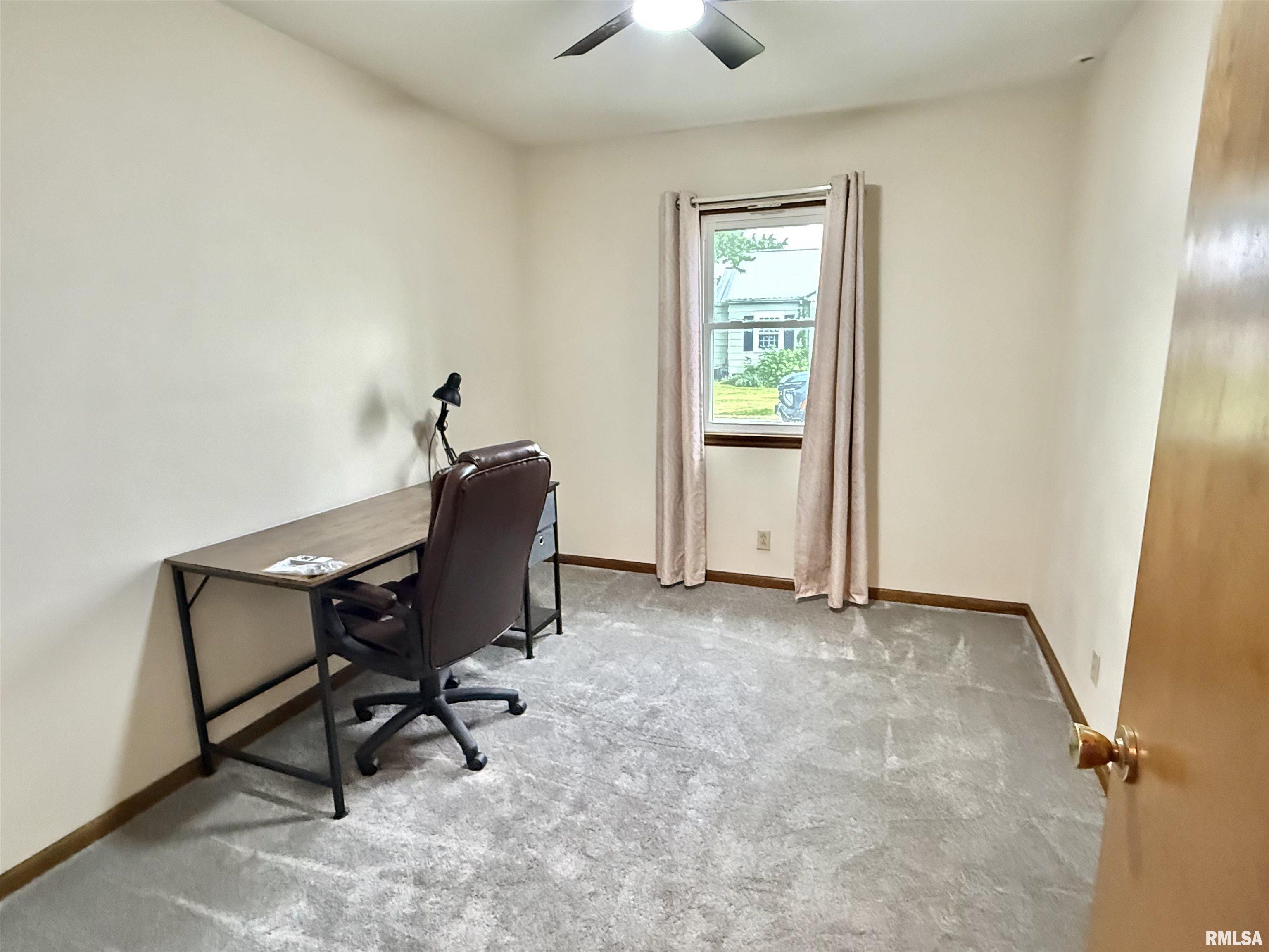 611 South Maple Street Lewistown, IL 61542 - Photo 45 of 59