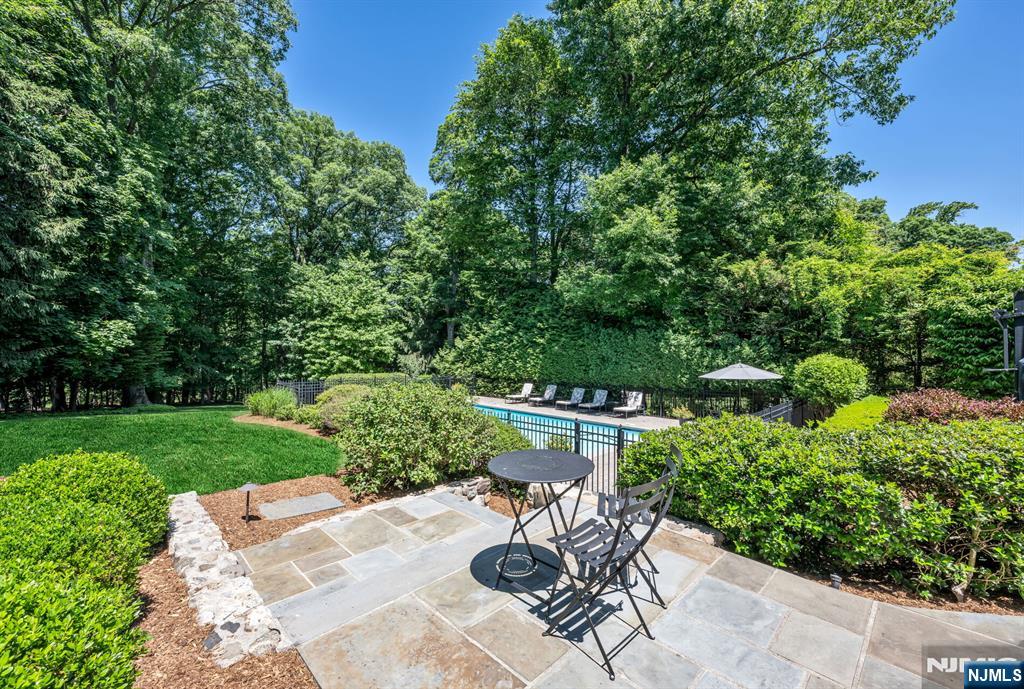 236 Mountain Avenue Ridgewood, NJ 07450 - Photo 44 of 50