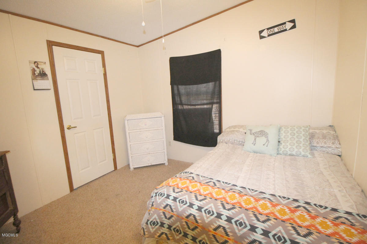 4050 Sammie Hearndon Road Moss Point, MS 39562 - Photo 12 of 24 br 1 2
