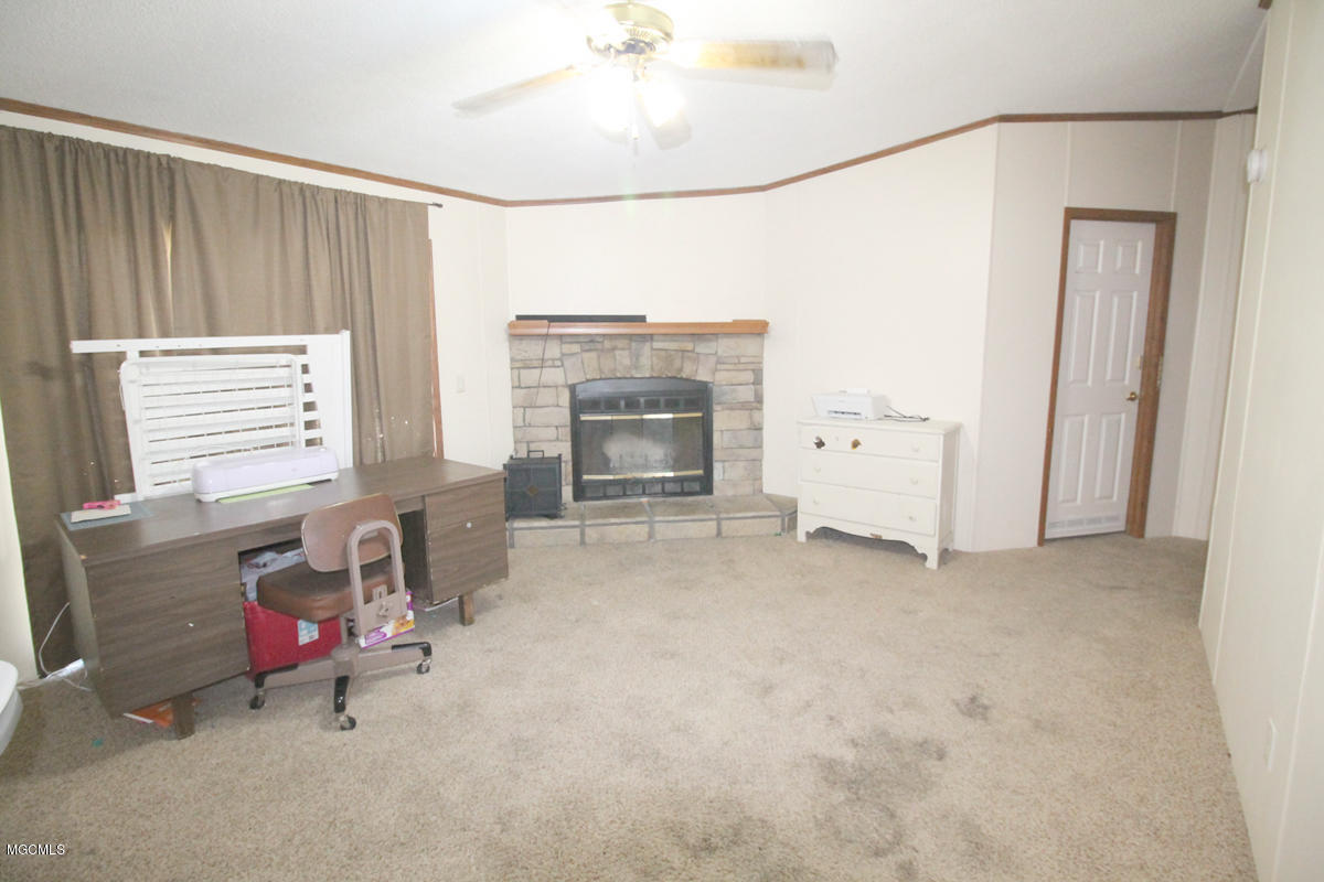 4050 Sammie Hearndon Road Moss Point, MS 39562 - Photo 6 of 24 den