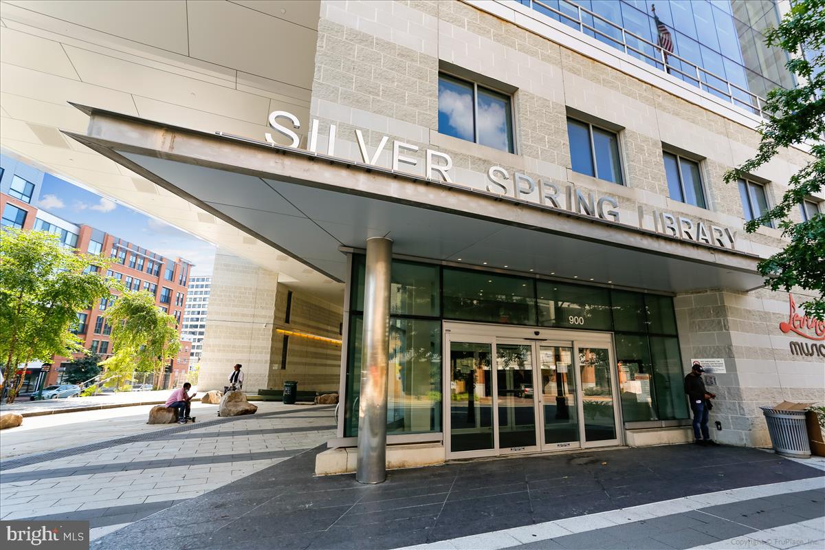 700 Roeder Road, Unit 102 Silver Spring, MD 20910 - Photo 22 of 28