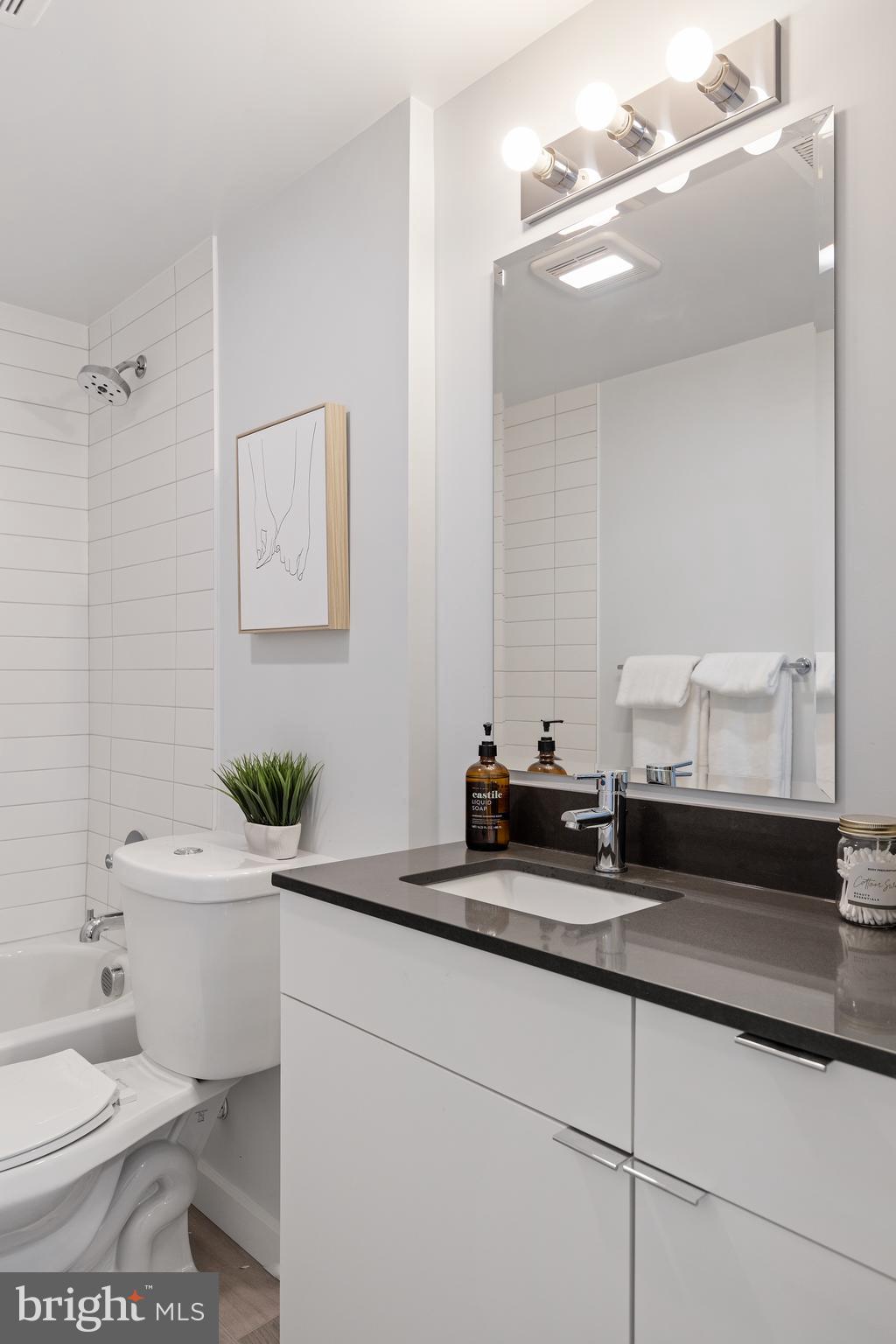 700 Roeder Road, Unit 102 Silver Spring, MD 20910 - Photo 8 of 28