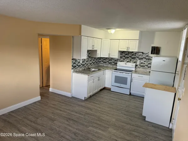 $1,100 | 240 Stone Street, Unit 7, Cocoa, FL 32922