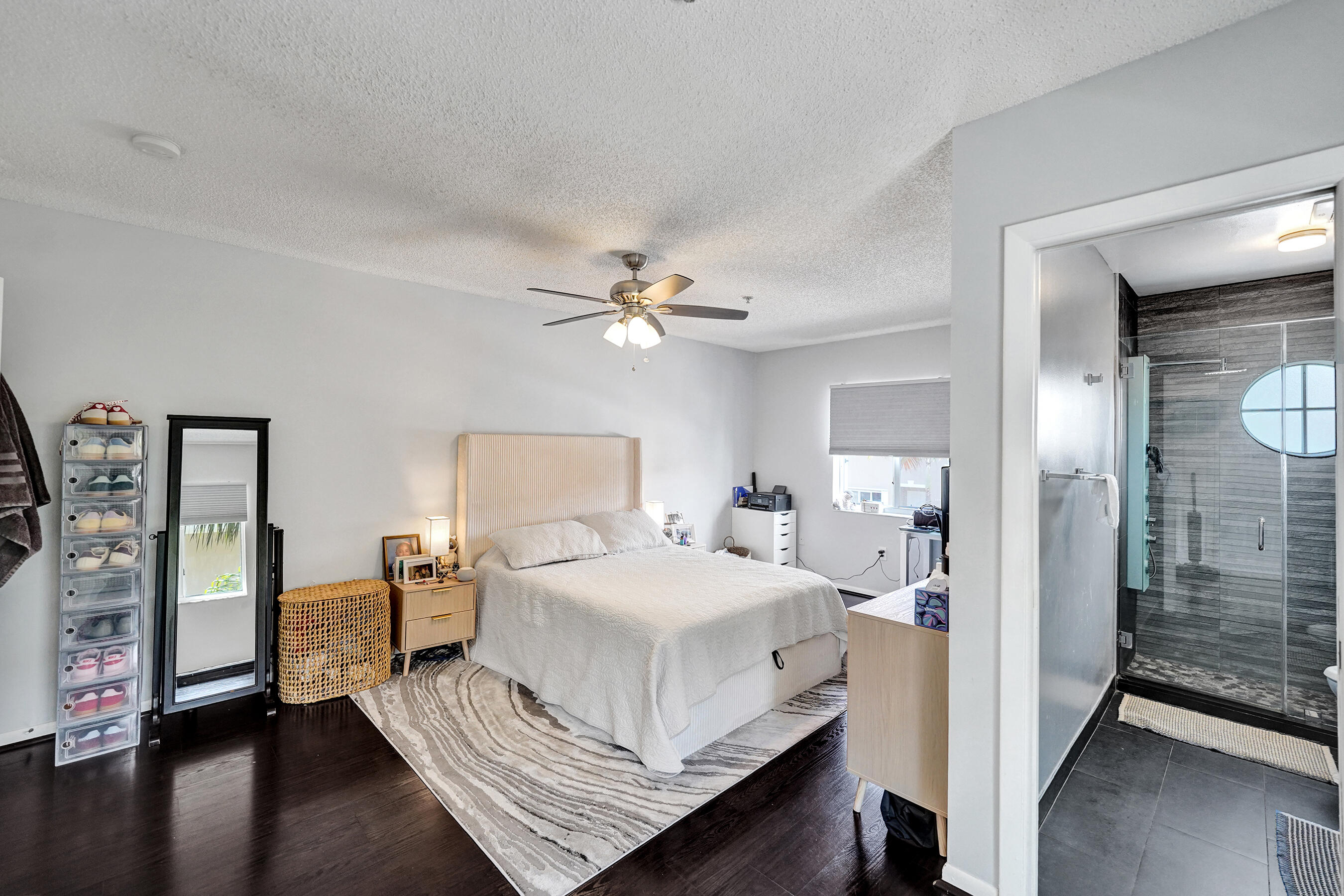 173 Riviera Circle Weston, FL 33326 - Photo 4 of 41 DSC01430