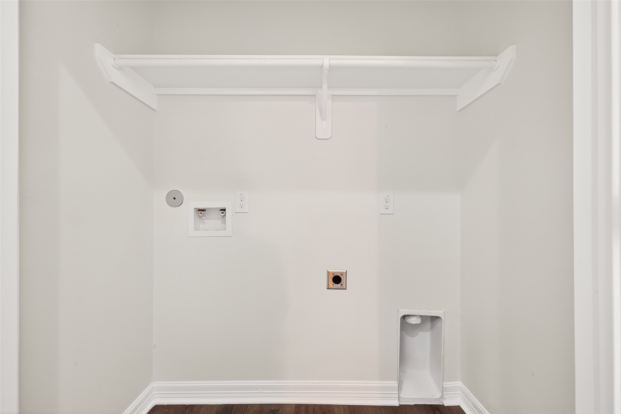 422 North 4th Street Beasley, TX 77417 - Photo 19 of 25 a view of bathroom