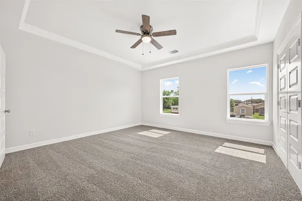 $2,000 | 422 North 4th Street, Beasley, TX 77417