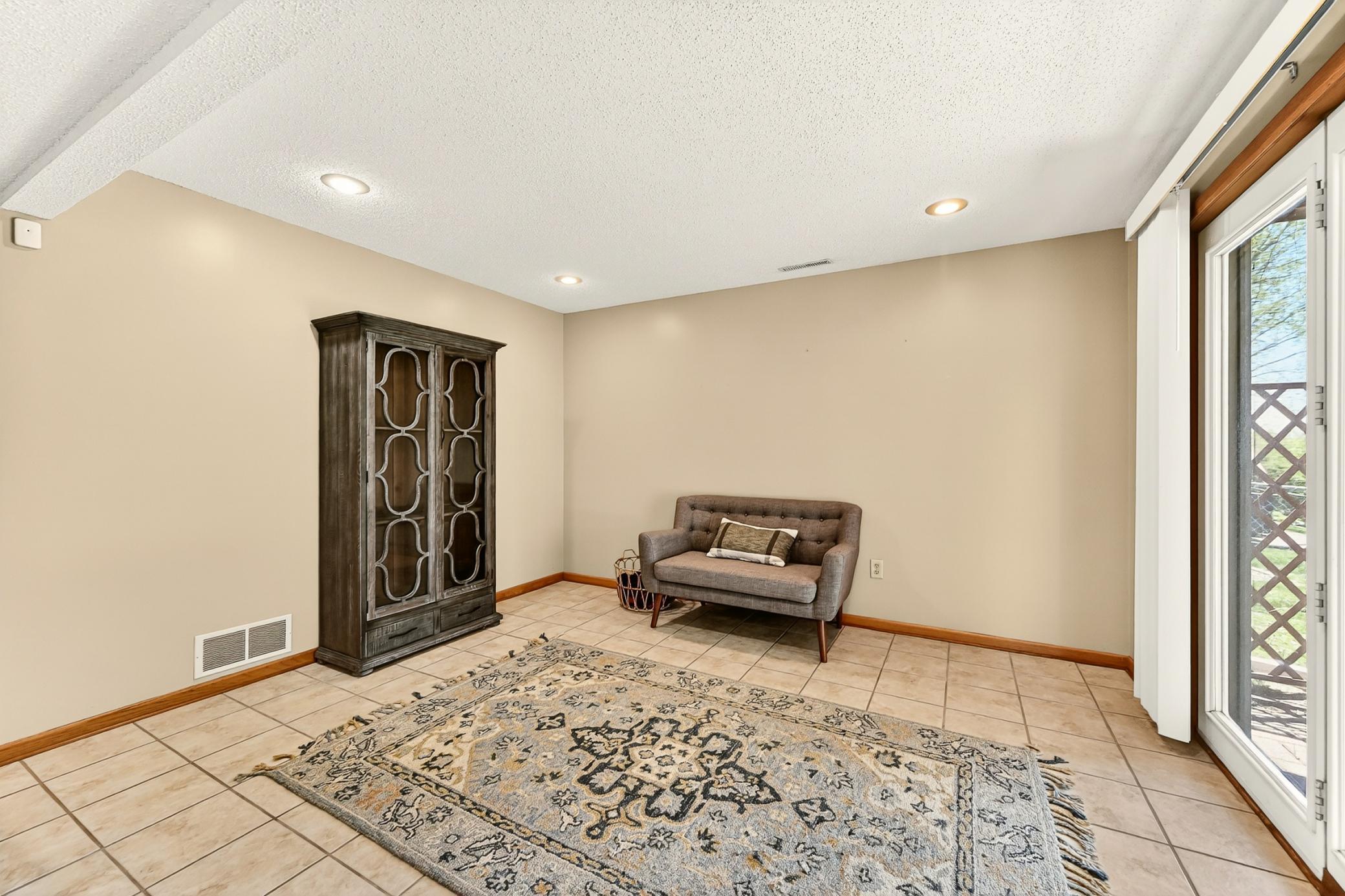 4434 8th Street Northwest Rochester, MN 55901 - Photo 22 of 39