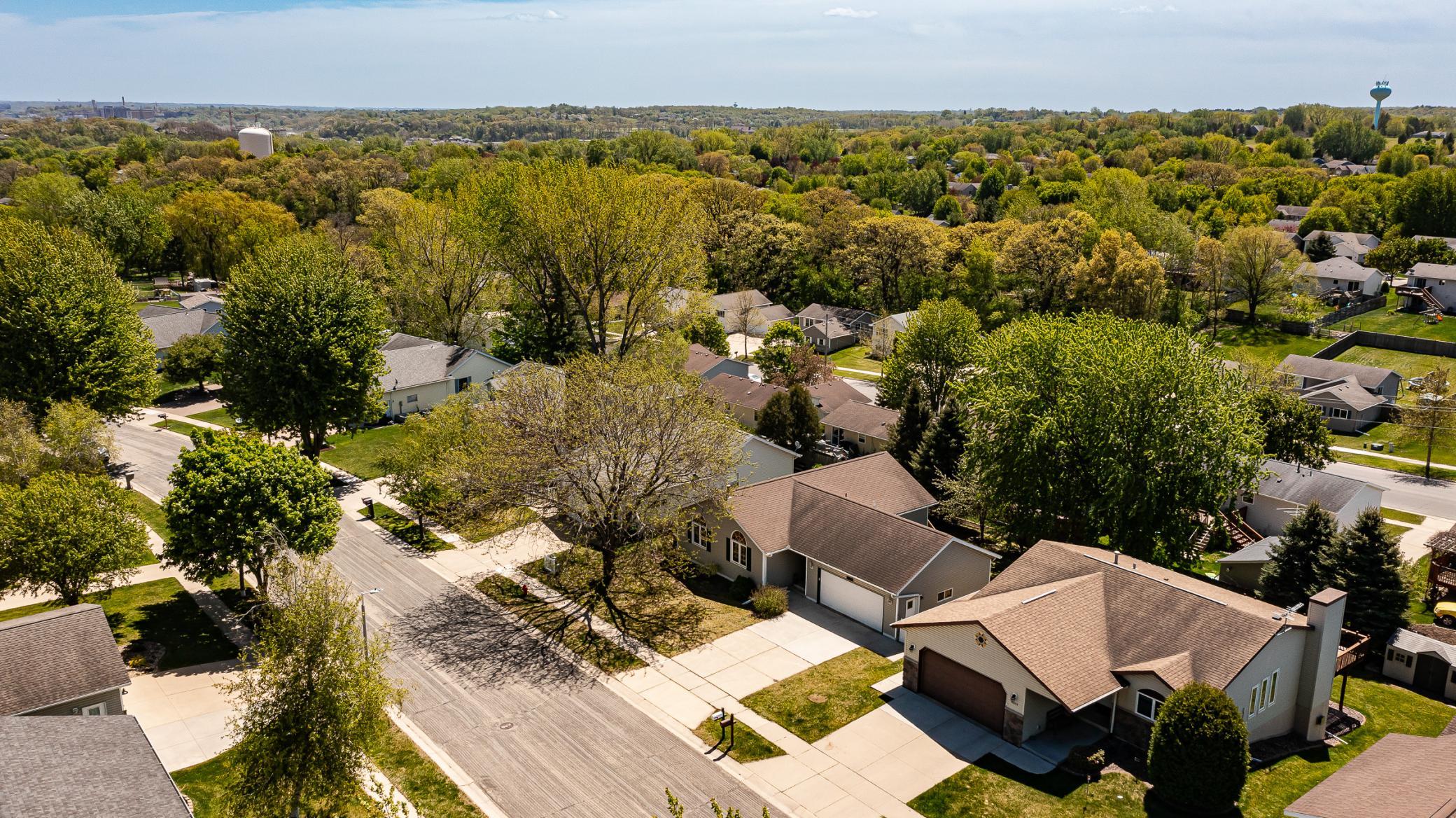 4434 8th Street Northwest Rochester, MN 55901 - Photo 35 of 39