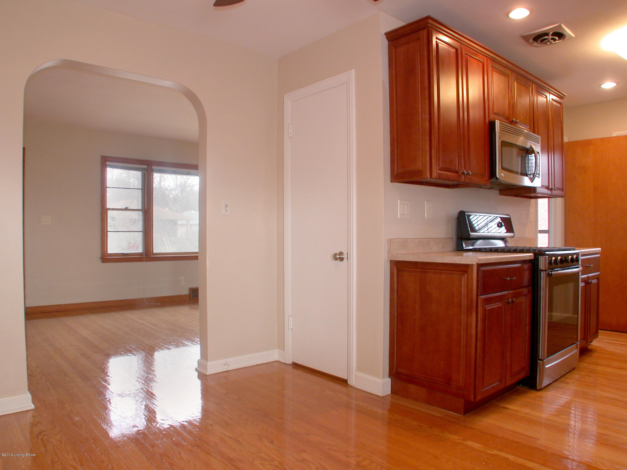 1615 Nightingale Road Louisville, KY 40213 - Photo 9 of 34 1615_N_19
