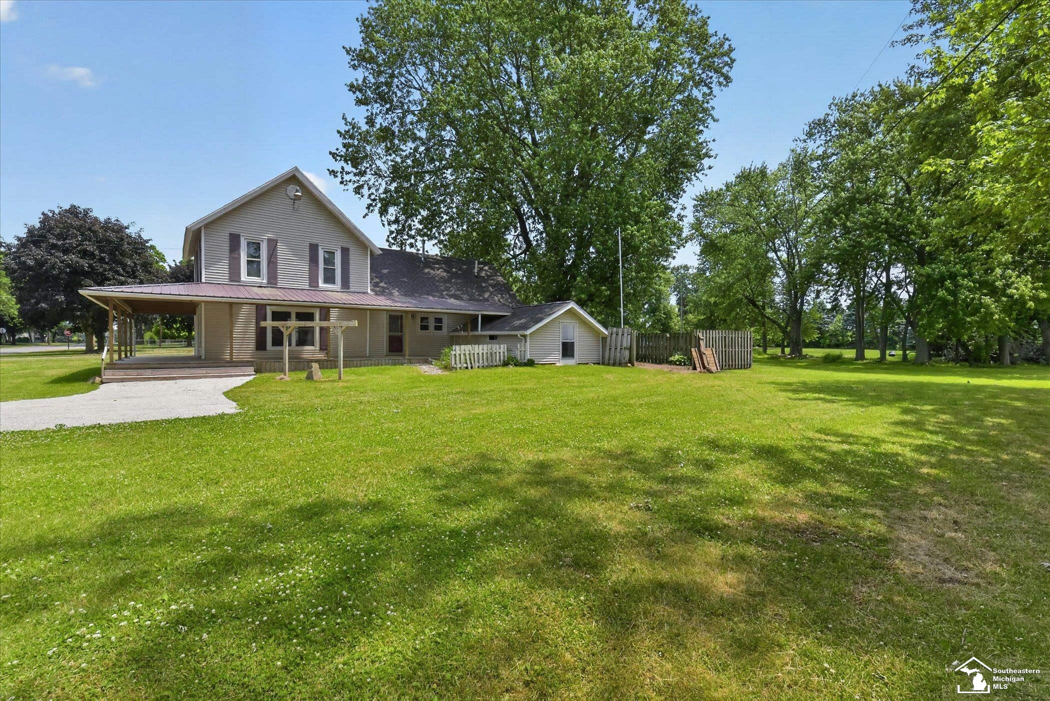 5813 West Temperance Road Ottawa Lake, MI 49267 - Photo 4 of 45