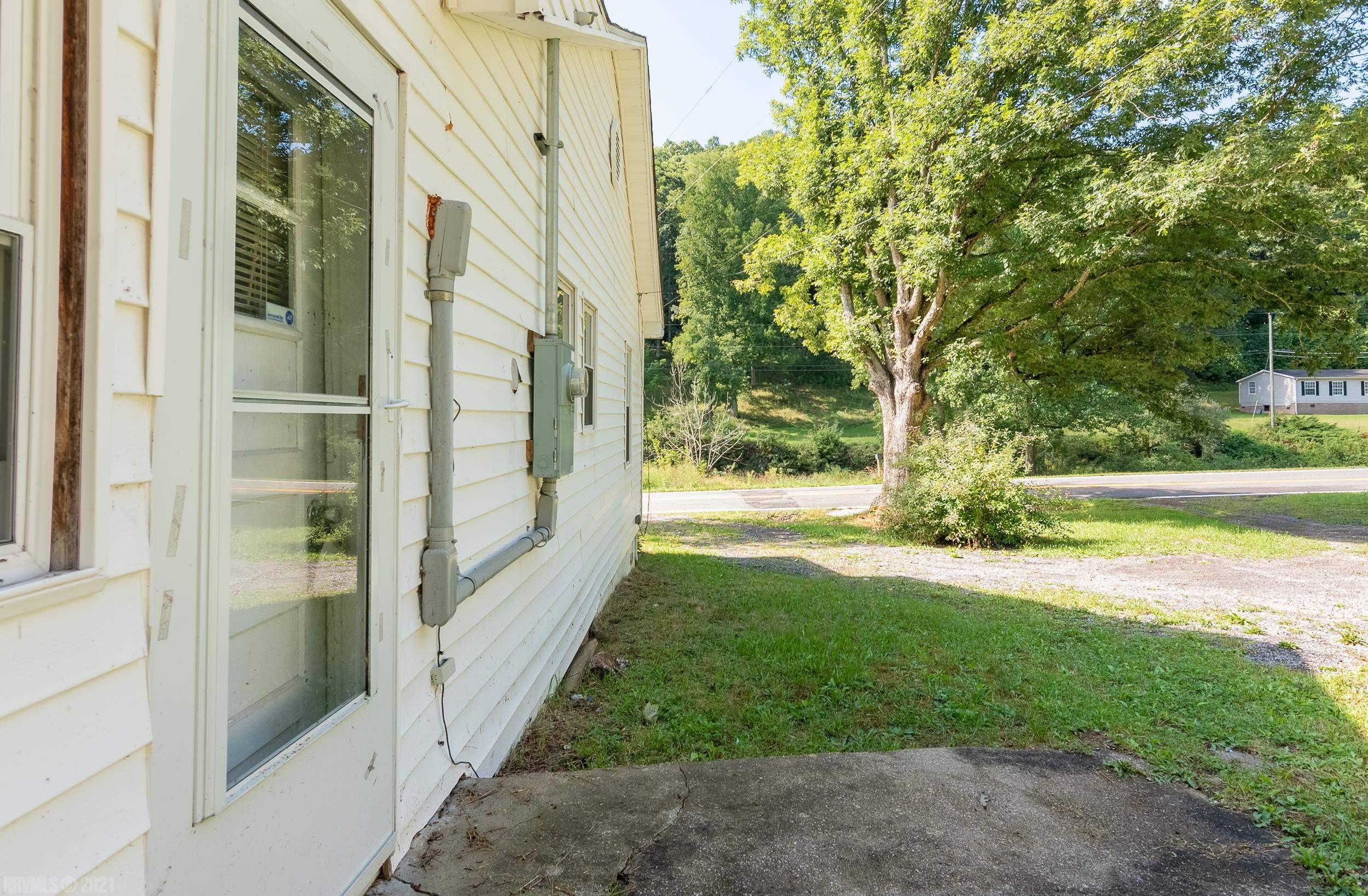 8090 Wilderness Road Bland, VA 24315 - Photo 39 of 50 Gallery Image 39