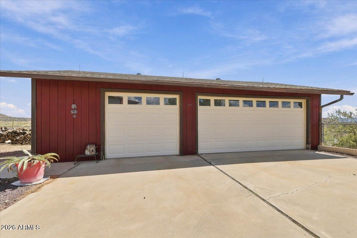 1495 Koch Ranch Road Cornville, AZ 86325 - Photo 21 of 32 21-Garage