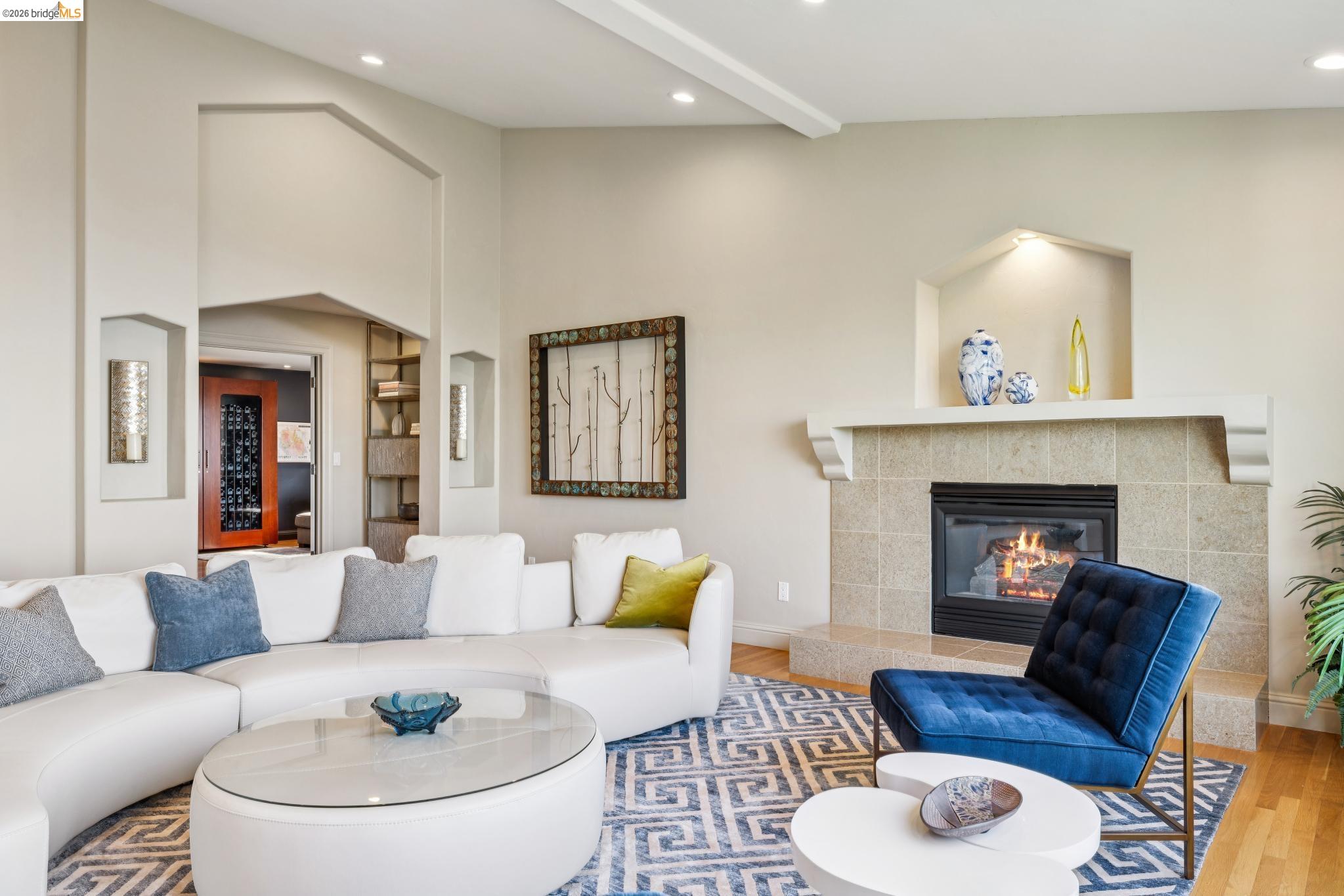 1426 Grand View Drive Berkeley, CA 94705 - Photo 14 of 46