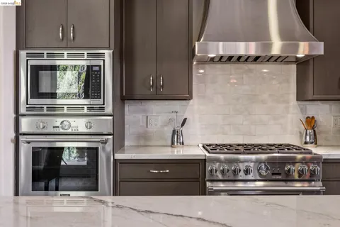 $3,250,000 | 1426 Grand View Drive, Berkeley, CA 94705