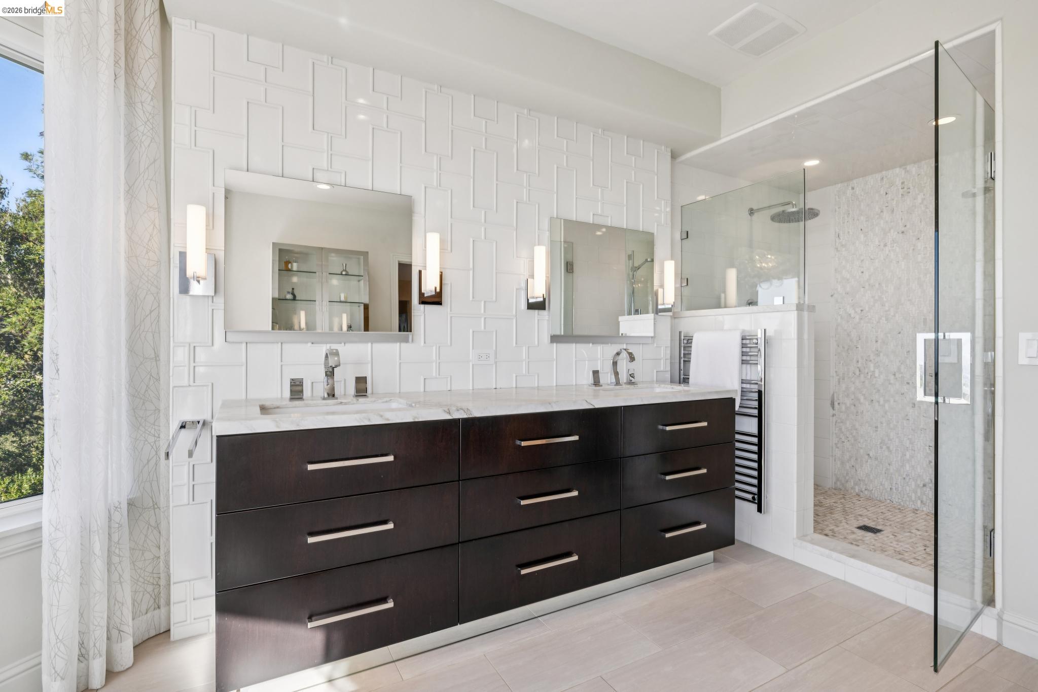 1426 Grand View Drive Berkeley, CA 94705 - Photo 36 of 46