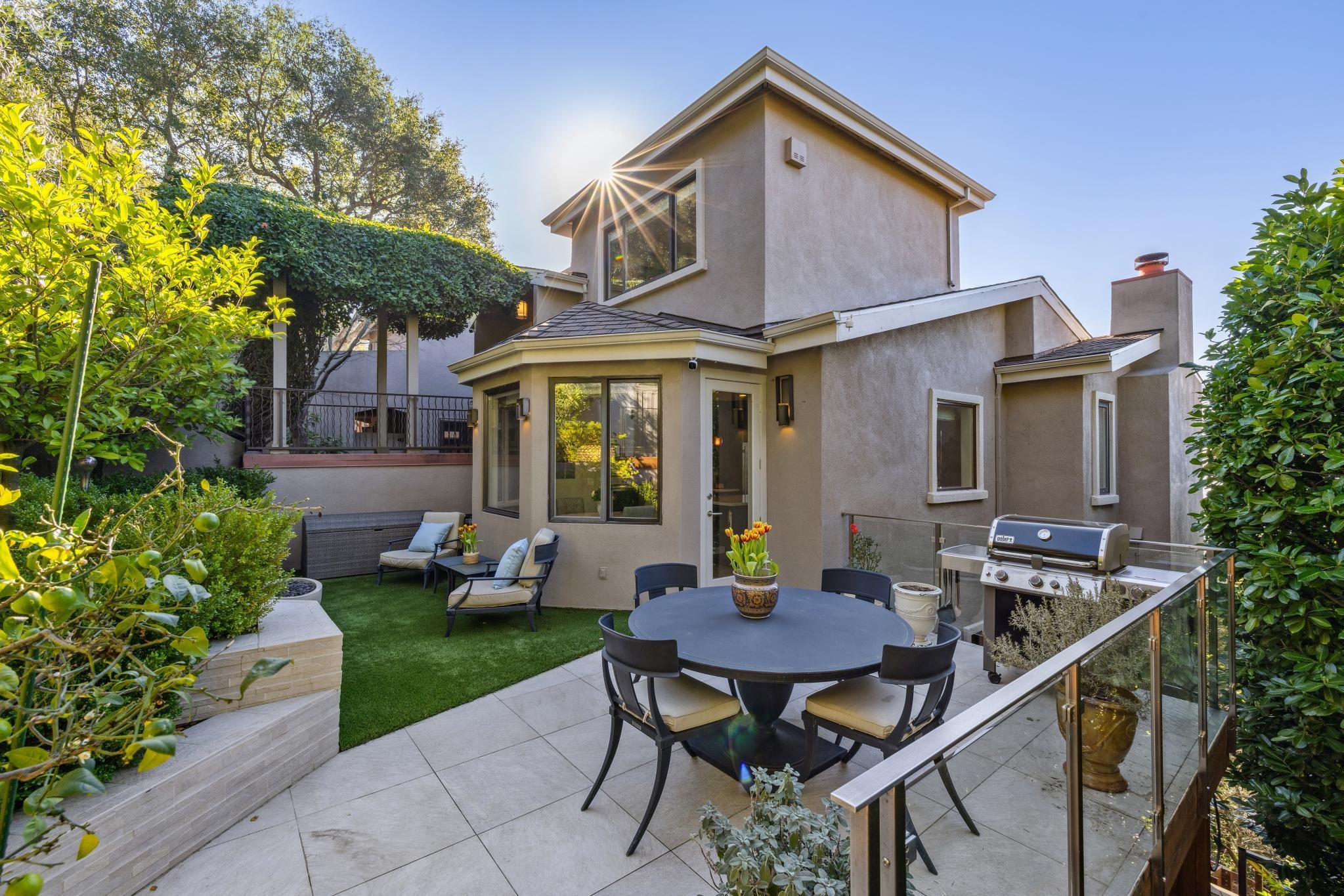 1426 Grand View Drive Berkeley, CA 94705 - Photo 38 of 39