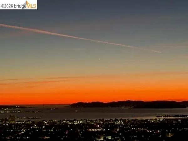 $2,995,000 | 1426 Grand View Drive, Berkeley, CA 94705