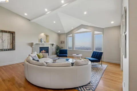 $3,250,000 | 1426 Grand View Drive, Berkeley, CA 94705