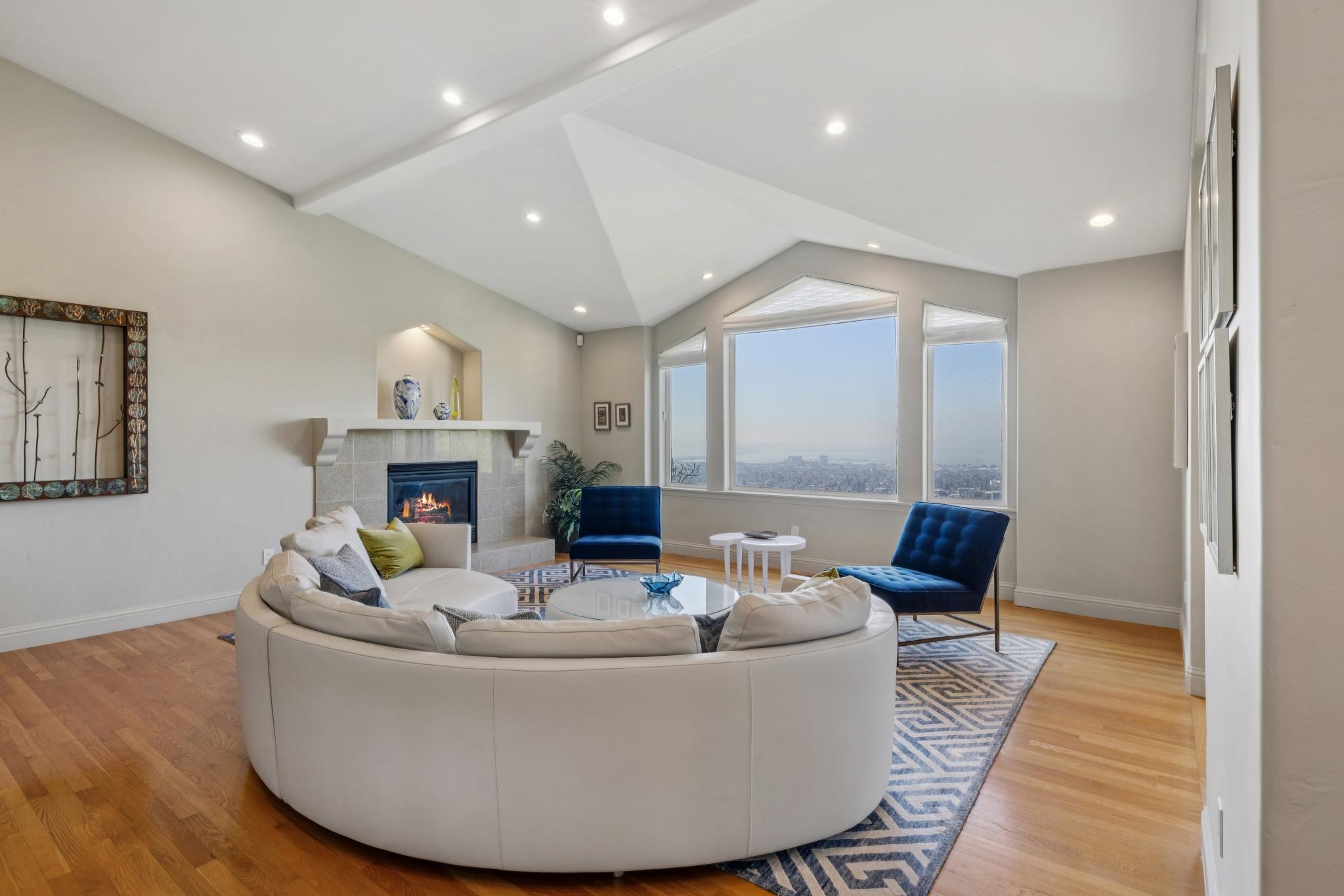 1426 Grand View Drive Berkeley, CA 94705 - Photo 6 of 39