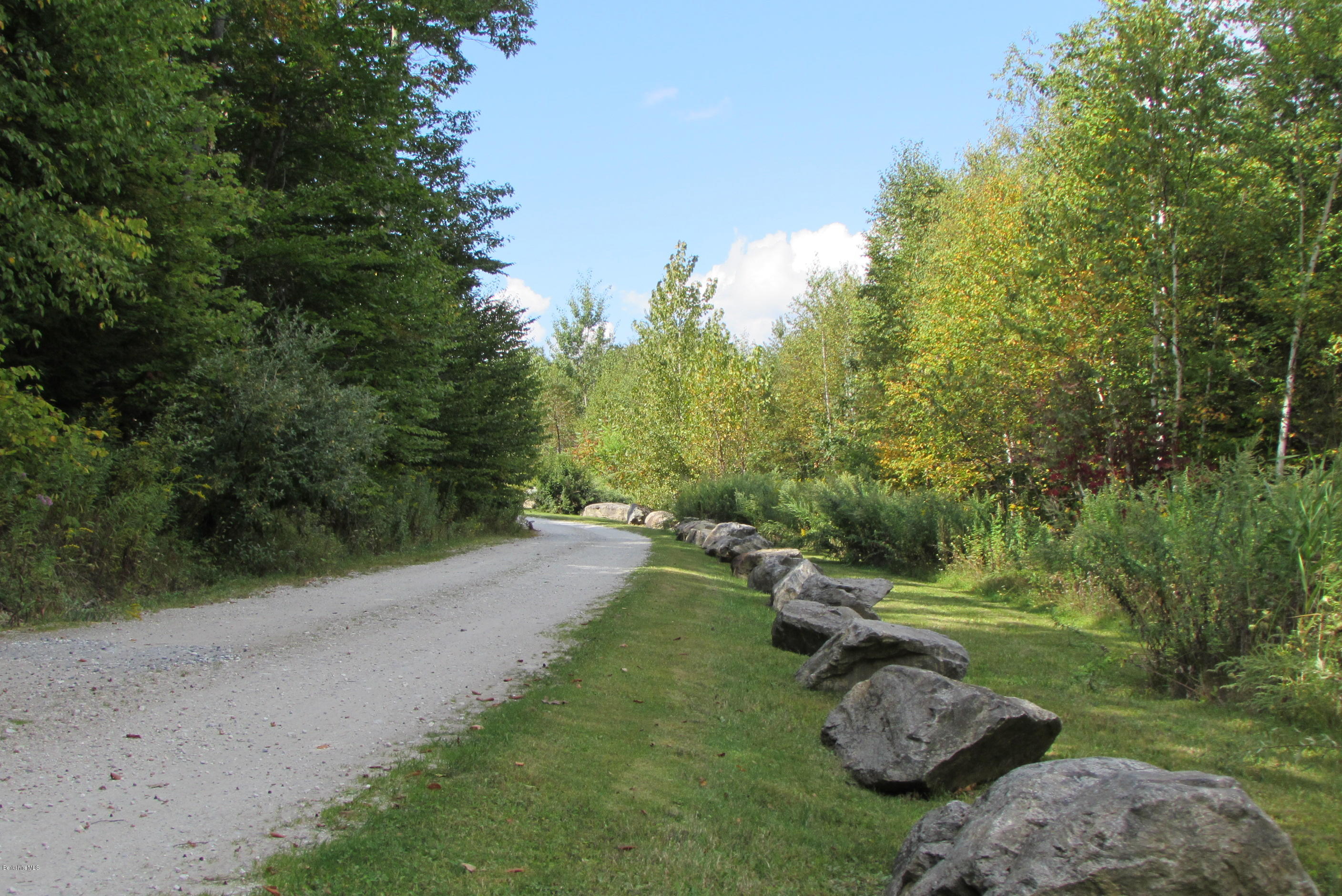 2 B Stonebridge Way Tyringham, MA 01238 - Photo 23 of 34 Entry Driveway