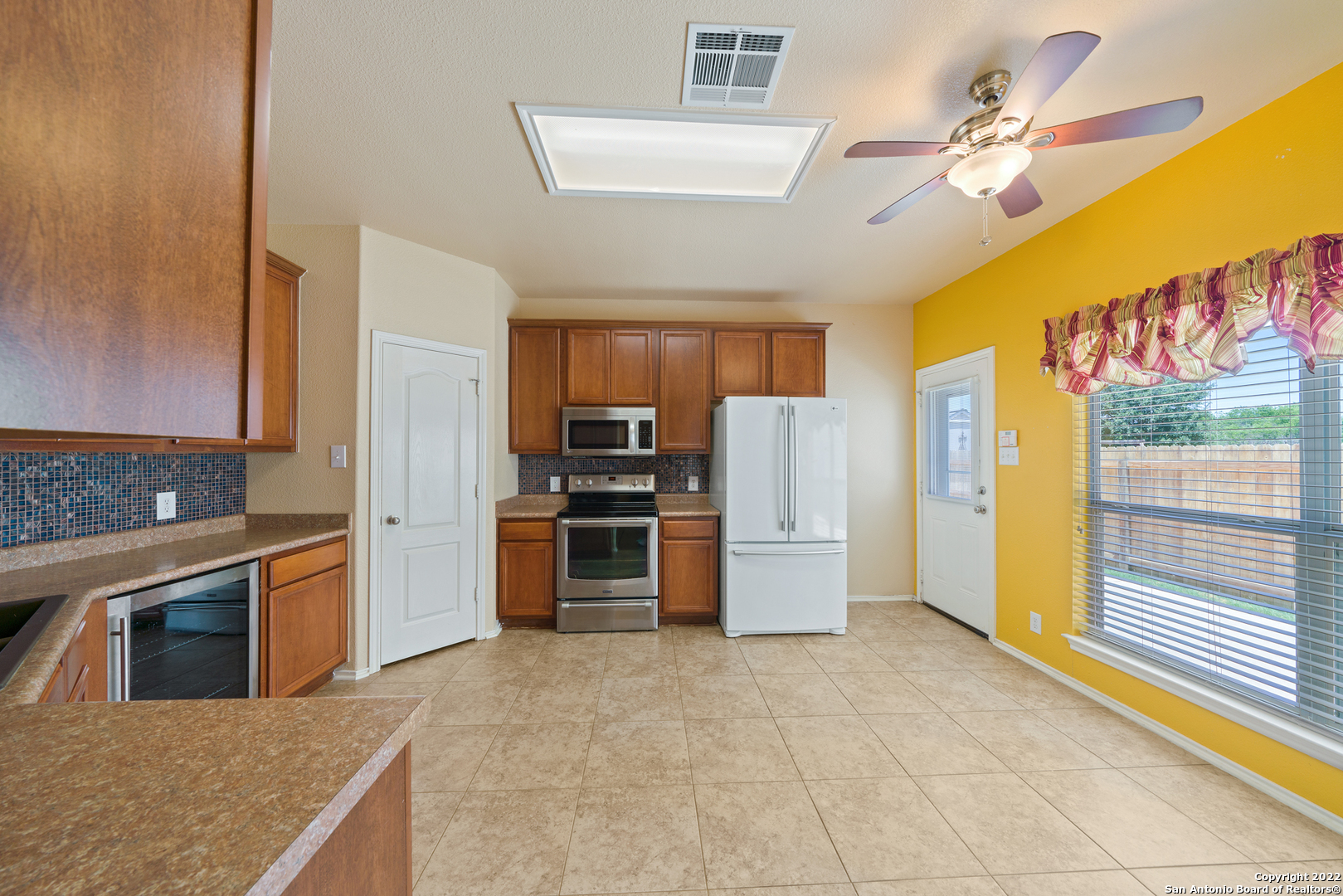 308 Rustic Trail Cibolo, TX 78108 - Photo 10 of 25