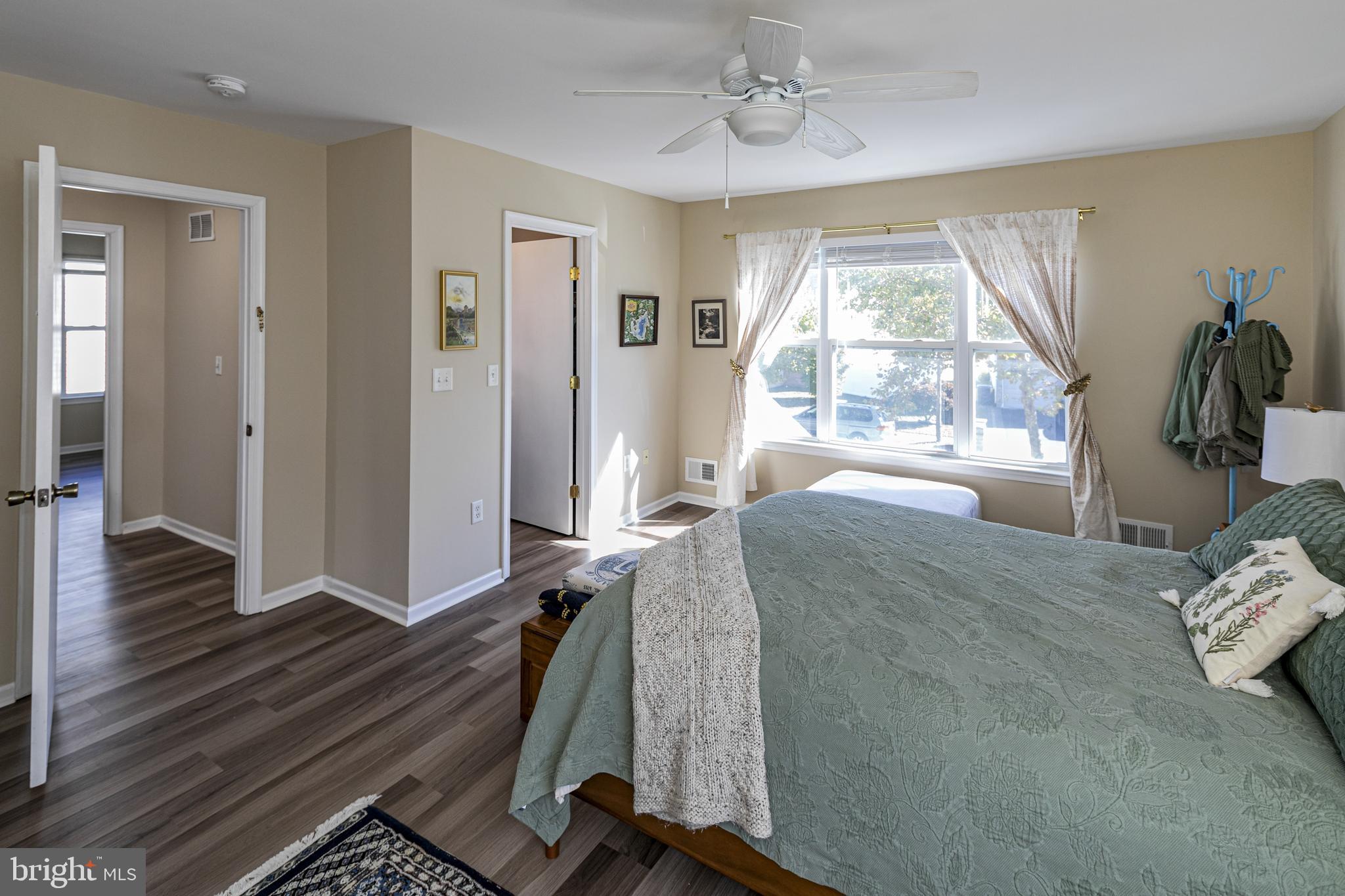27 Richards Road Lawrence Township, NJ 08648 - Photo 24 of 43 Primary Bedroom Suite with Walk -in Closet.