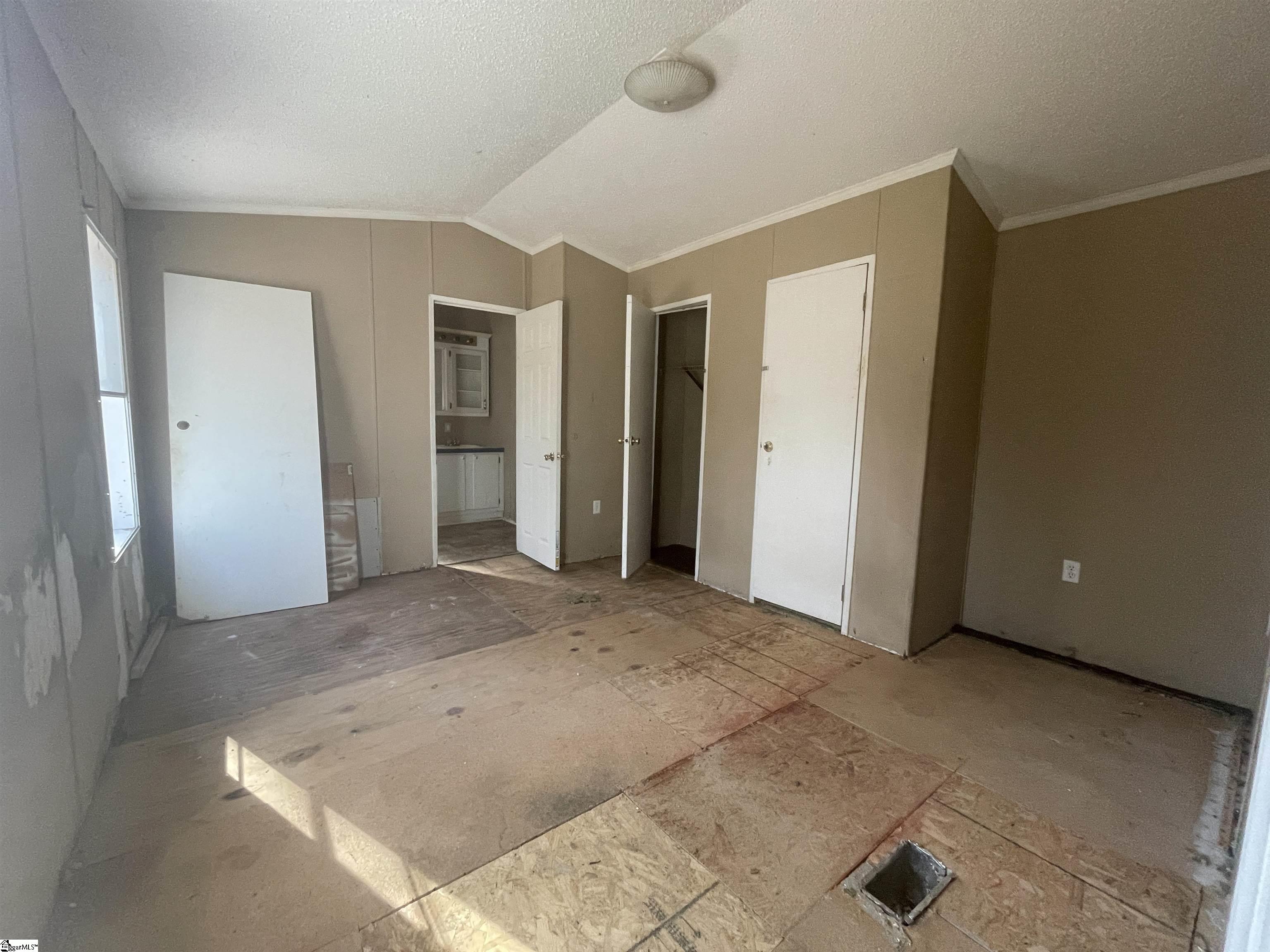 230 Gibson Road Spartanburg, SC 29302 - Photo 9 of 15