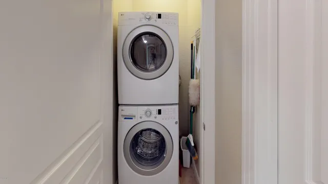 $2,200 | 20750 North 87th Street, Unit 2043, Scottsdale, AZ 85255