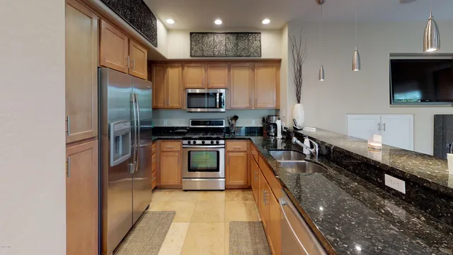 $2,200 | 20750 North 87th Street, Unit 2043, Scottsdale, AZ 85255