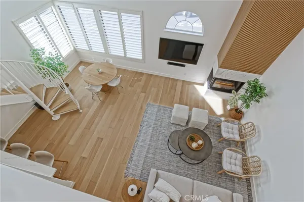 $15,500 | 320 Marine Avenue, Manhattan Beach, CA 90266