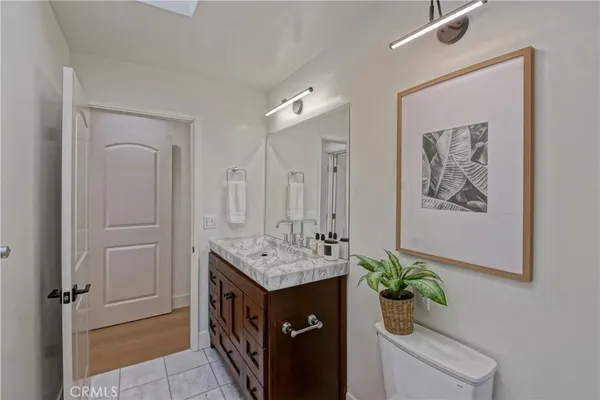 $15,500 | 320 Marine Avenue, Manhattan Beach, CA 90266