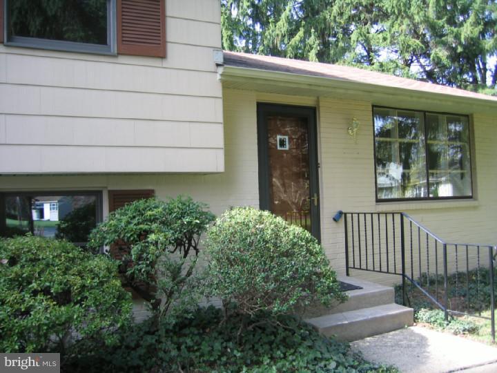 10 Broadale Road Doylestown, PA 18901 - Photo 1 of 20 Exterior Front
