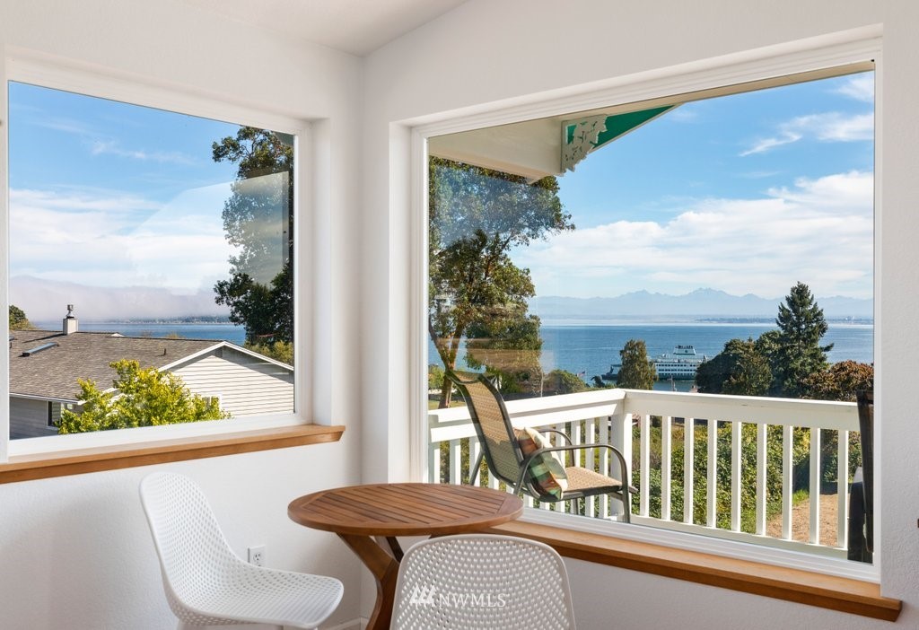 6623 Humphrey Road Clinton, WA 98236 - Photo 22 of 40 a view of a balcony with furniture
