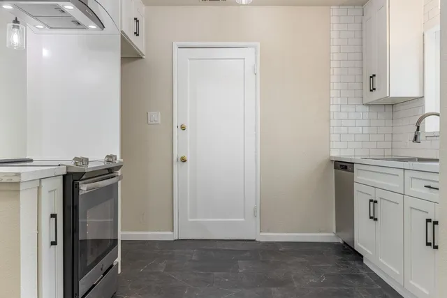 $368,000 | 2404 Bristol Avenue, Stockton, CA 95204