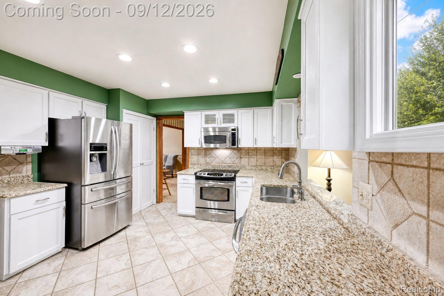 25687 Rutledge Crossing Farmington, MI 48335 - Photo 16 of 47 image-rutledge-17_edited.jpg