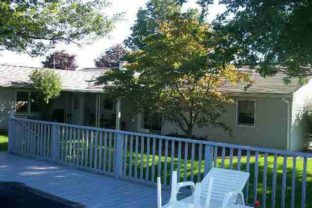 2391 South Country Club Road Warsaw, IN 46580 - Photo 4 of 5 Gallery Image 4