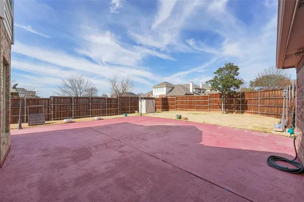 $650,000 | 1998 Lake Forest Drive, Rockwall, TX 75087