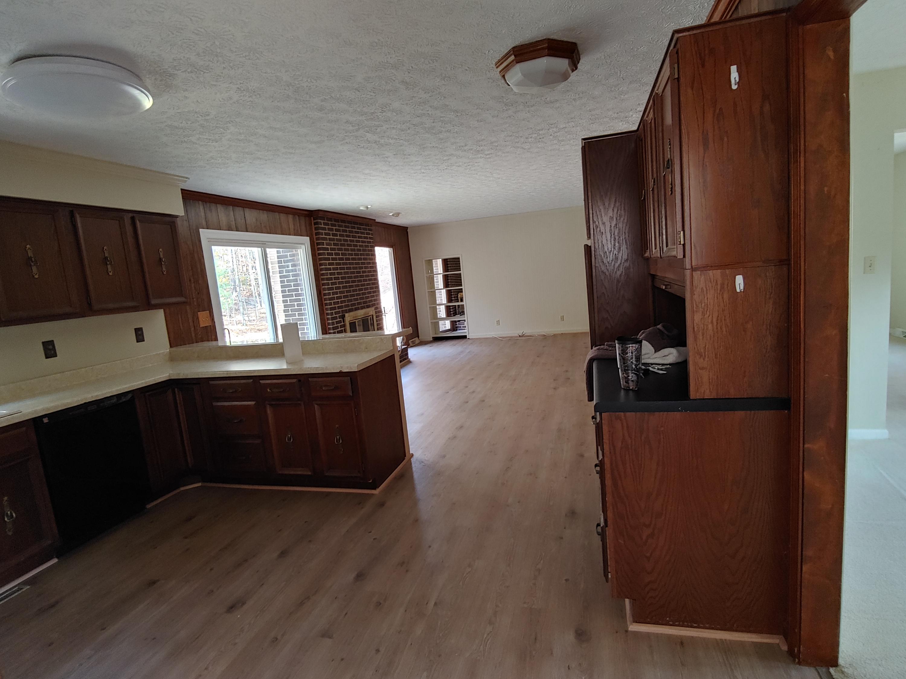 36 Rainbow Forest Drive Blue Ridge, VA 24064 - Photo 8 of 37