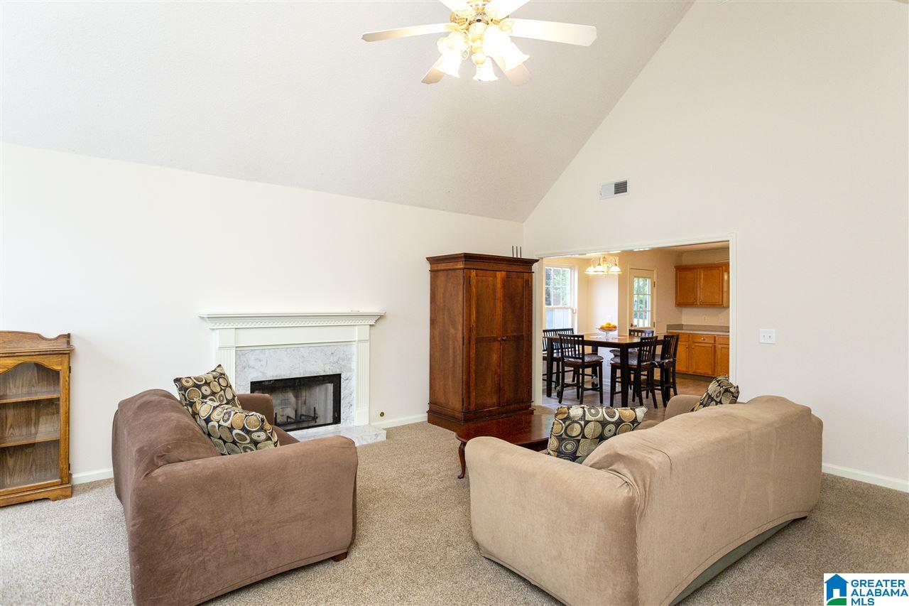 134 Stone Road Pelham, AL 35124 - Photo 5 of 44