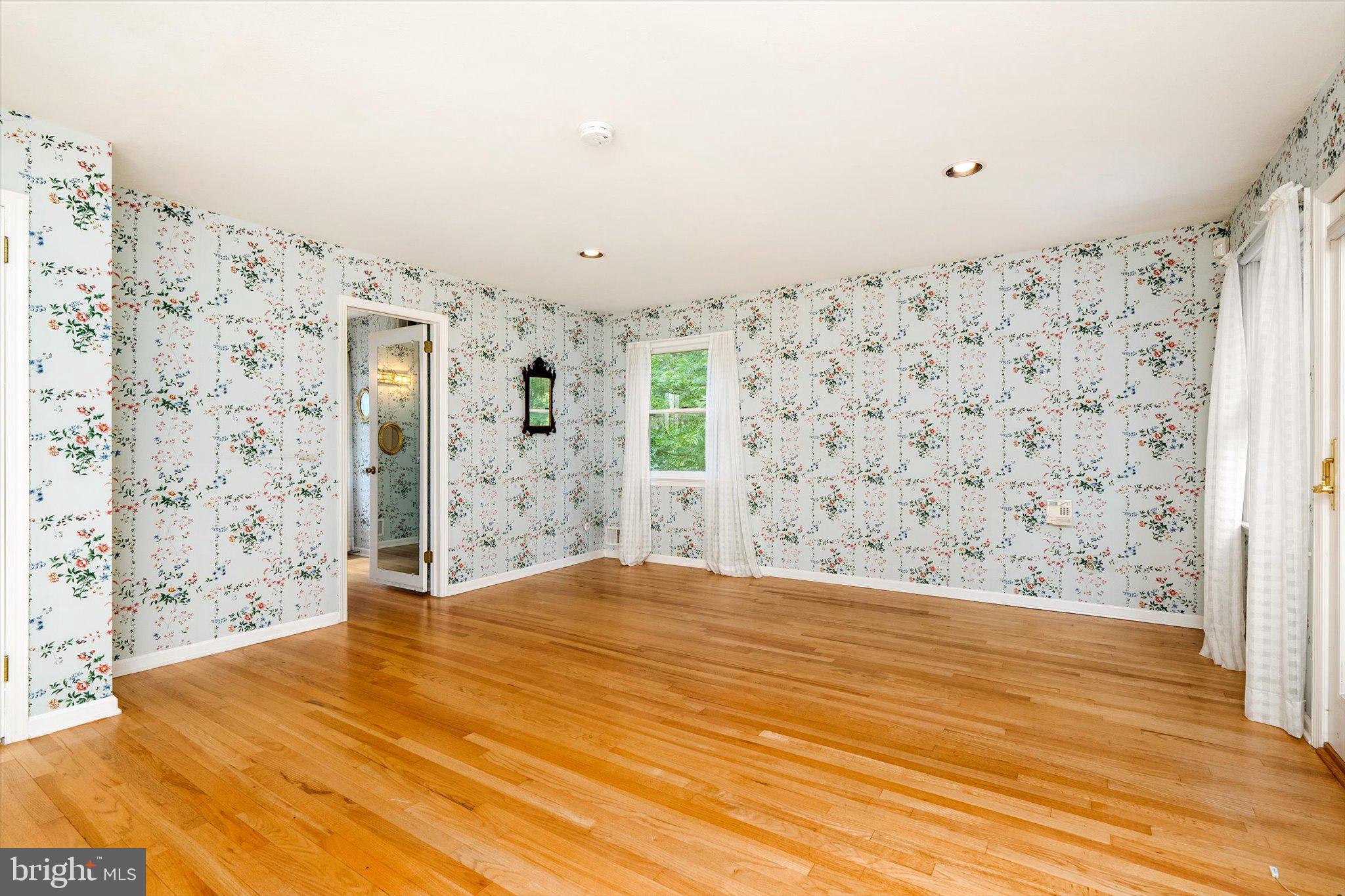 5 Nelson Ridge Road Princeton, NJ 08540 - Photo 23 of 35 Spacious primary en-suite