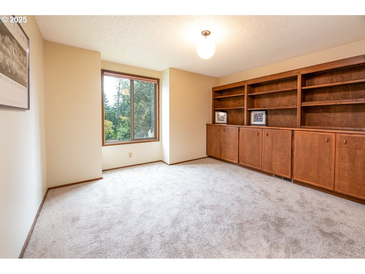 4495 Pinecrest Drive Eugene, OR 97405 - Photo 28 of 48