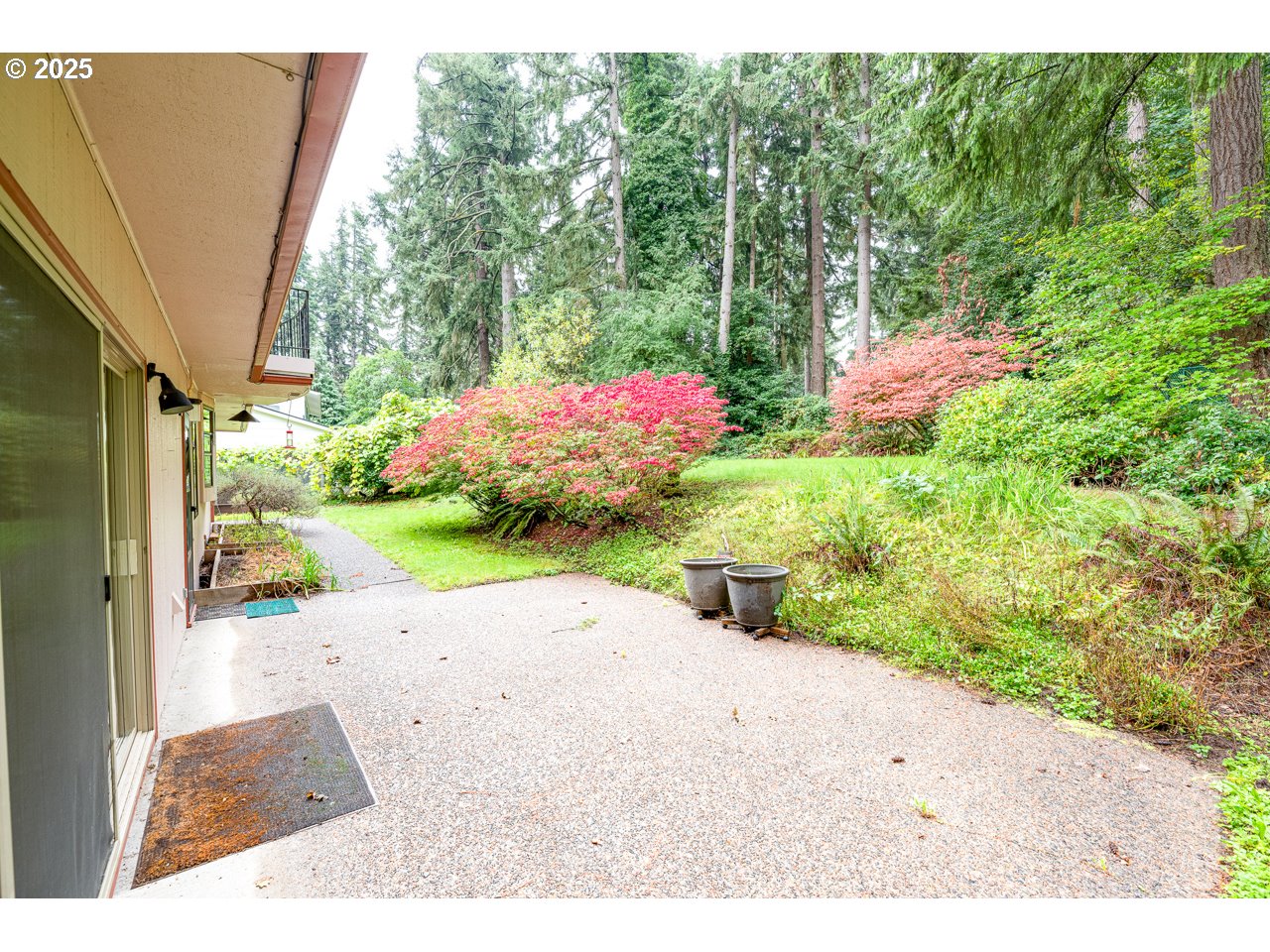 4495 Pinecrest Drive Eugene, OR 97405 - Photo 46 of 48