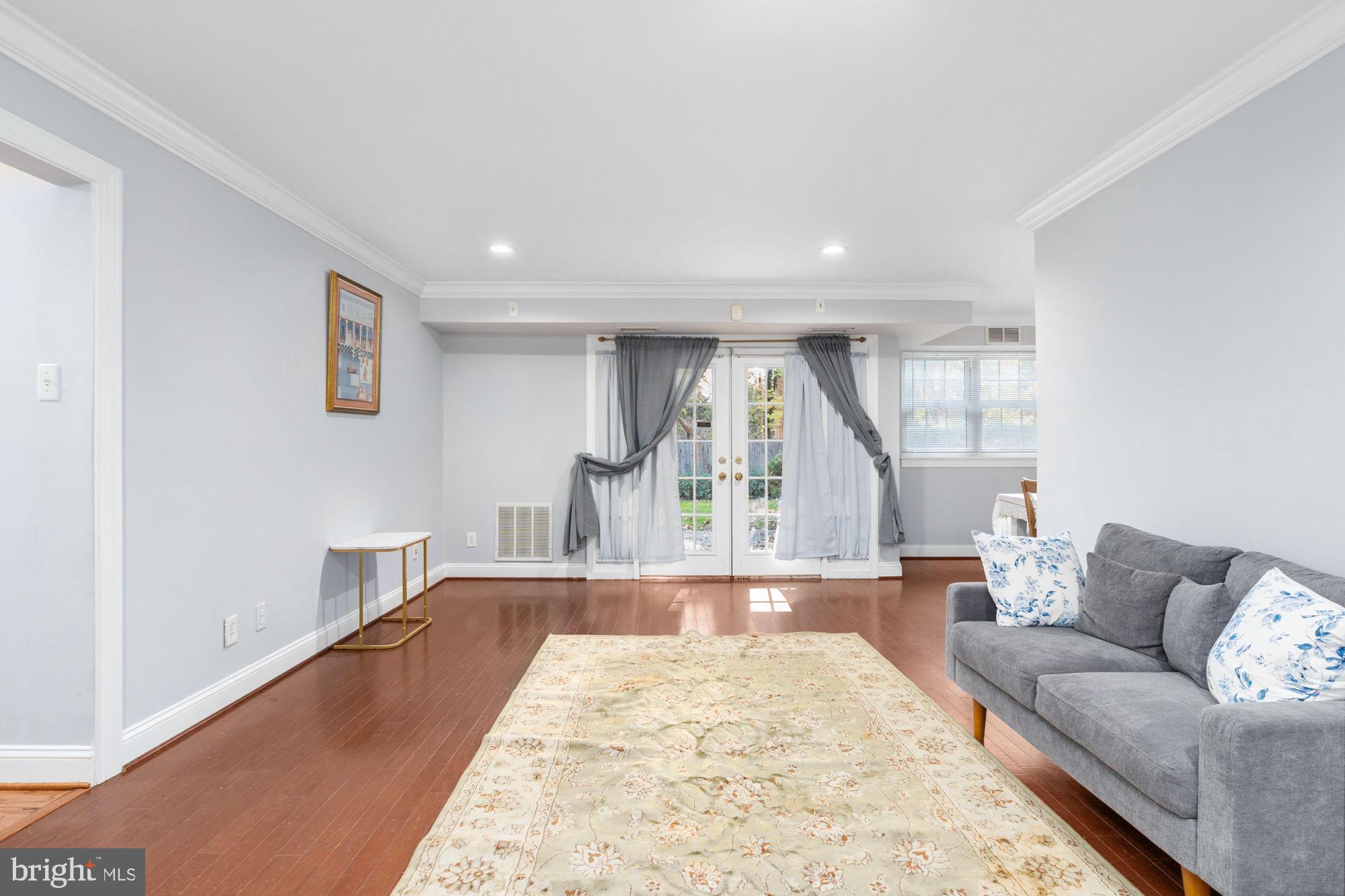 7096 Spring Garden Drive, Unit TL1 Springfield, VA 22150 - Photo 2 of 35