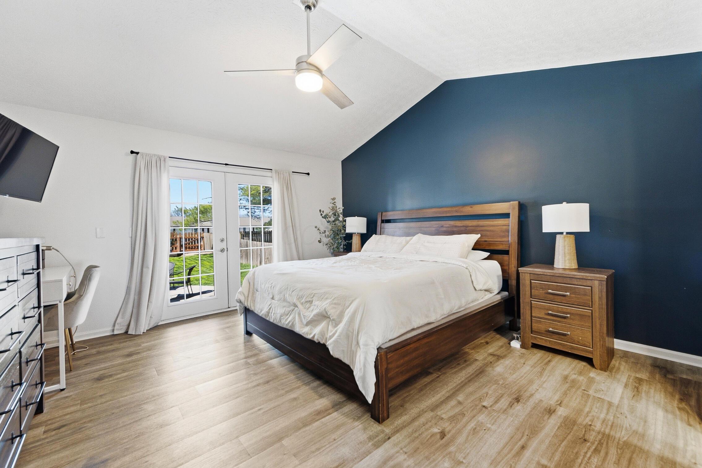 637 Ridenour Road Columbus, OH 43230 - Photo 21 of 61 Owners bedroom